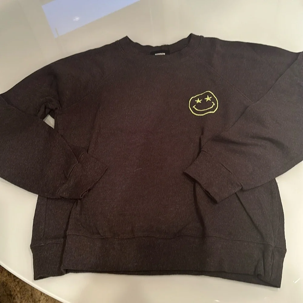 Monrow - Picture 1 of 1